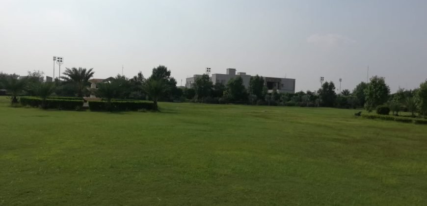 GREEN ACRE FARMHOUSE 18