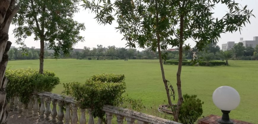 GREEN ACRE FARMHOUSE 18