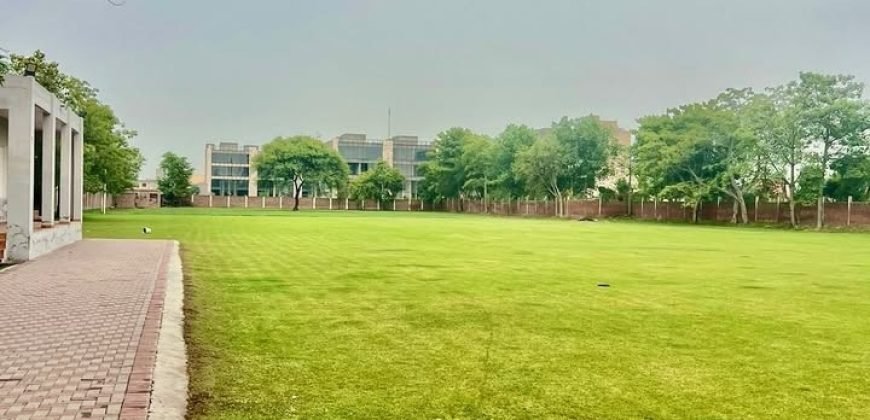 RAIWIND ROAD FARMHOUSE 115