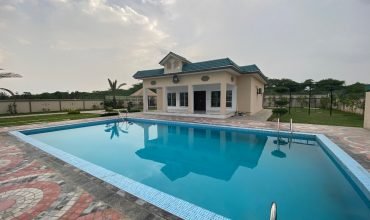 SWIMMING POOL BARKI ROAD 75