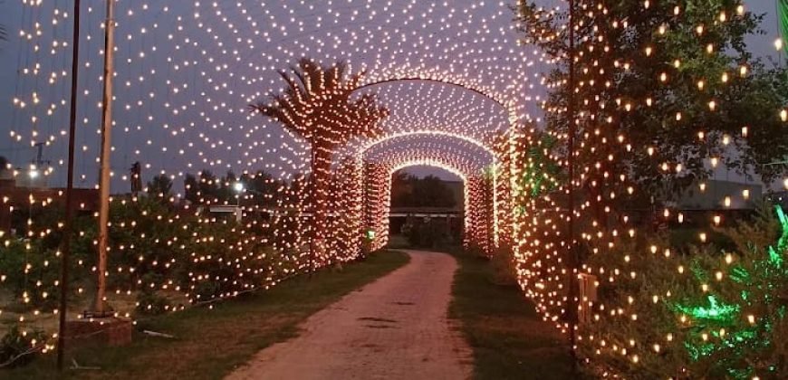 BARKI ROAD FARM HOUSE 152