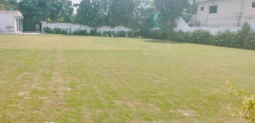 GULBERG  FARMHOUSE 272