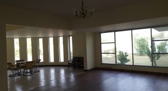 EDEN PARK FARMHOUSE  35