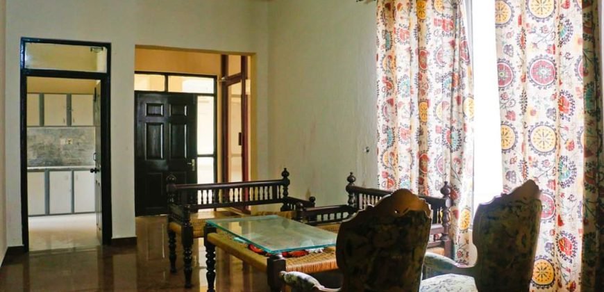 GREEN ACRE FARMHOUSE 58