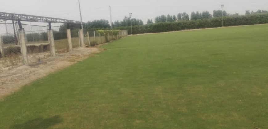 BARKI ROAD FARMHOUSE 132