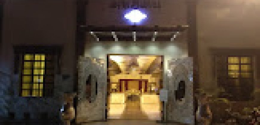 ROYAL CASTLE 75