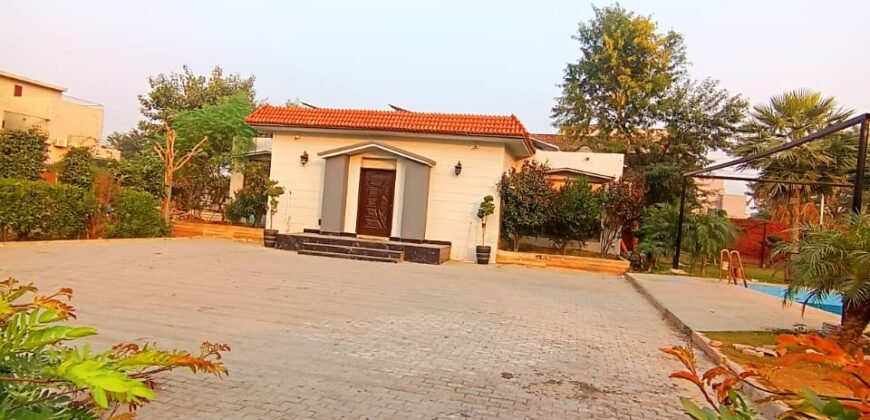 BEDIAN ROAD FARMHOUSE  200