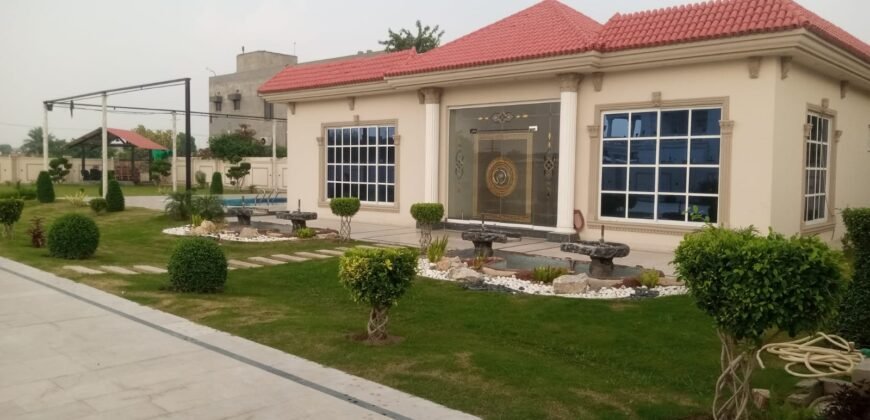 PARAGON FARMHOUSE 194