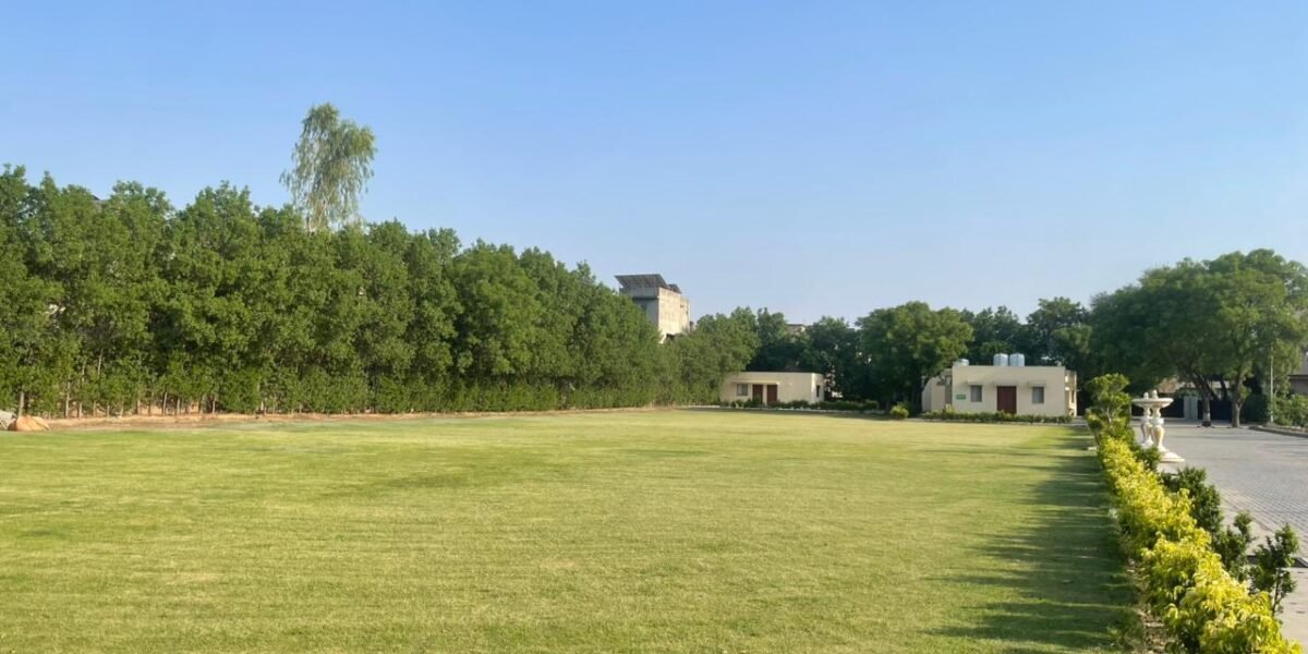 RAIWIND ROAD FARMHOUSE 264