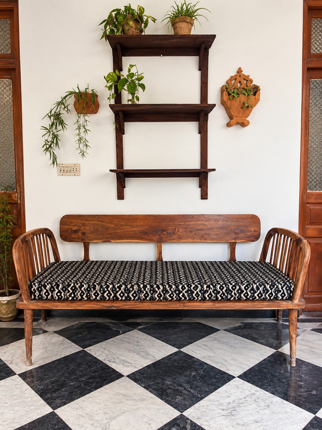 GULBERG FARMHOUSE 269